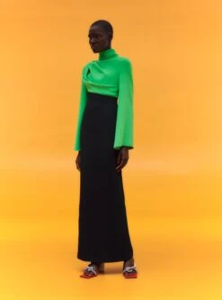 The Lia Maxi Dress In Bright Green & Black 9 The Lia Maxi Dress In Bright Green & Black -Solace Dress Shop 02 19 SolaceLondon 07 010 v1