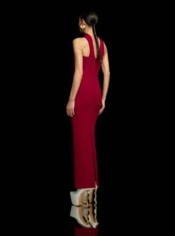 The Amari Maxi Dress In Ruby 7 The Amari Maxi Dress In Ruby -Solace Dress Shop 19 OS36031 AMARI MAXI DRESS RUBY 042 R1