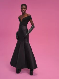 The Leandra Maxi Dress In Black -Solace Dress Shop 211119 SolaceLondon PF22 Look 40 016 v1