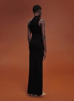 The Averie Dress In Black -Solace Dress Shop 211209 SolaceLondon RS22 Look 10 097