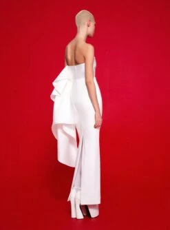 The Milena Maxi Dress In Cream 7 The Milena Maxi Dress In Cream -Solace Dress Shop 220120 SolaceLondon FW22 17 049 v1