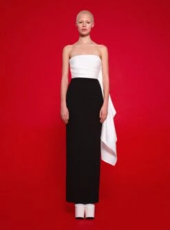 The Milena Maxi Dress In Cream & Black -Solace Dress Shop 220120 SolaceLondon FW22 18 011 v1