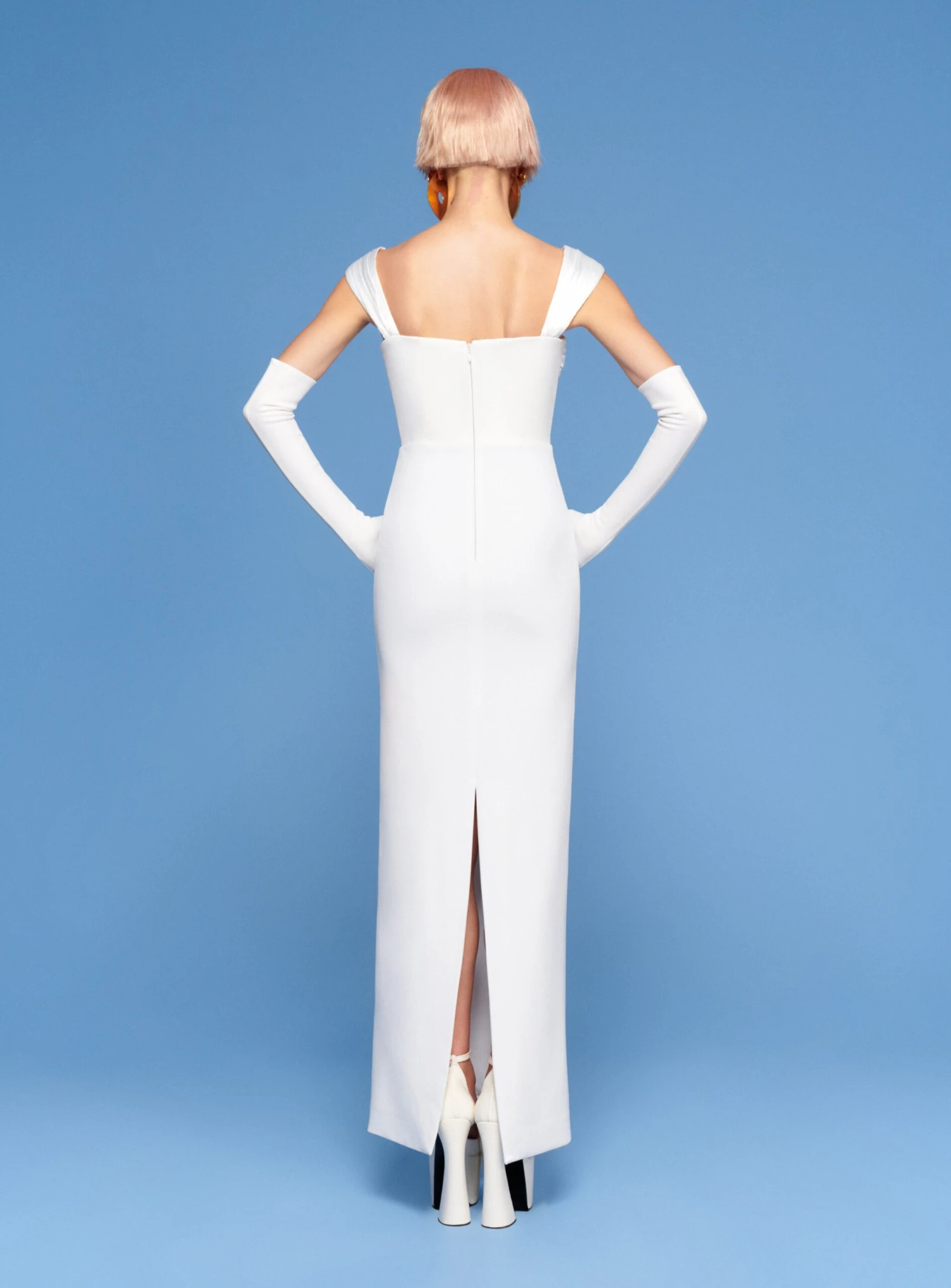The Calluna Maxi Dress In Cream 5 The Calluna Maxi Dress In Cream - Image 3