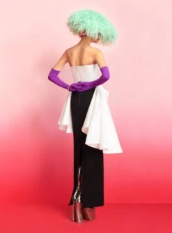 The Darra Maxi Dress In Cream & Black -Solace Dress Shop 220408 SolaceLondon RS23 19 050 R1