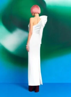 The Lexi Maxi Dress In Cream -Solace Dress Shop 220408 SolaceLondon RS23 27 143 R1