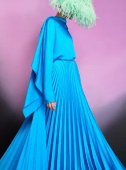 The Henley Skirt In Blue -Solace Dress Shop 220411 SolaceLondon RS23 50 118 R1