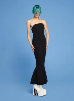 The Amara Midi Dress In Black -Solace Dress Shop 220425 SolaceLondon PF22 02 020 R1