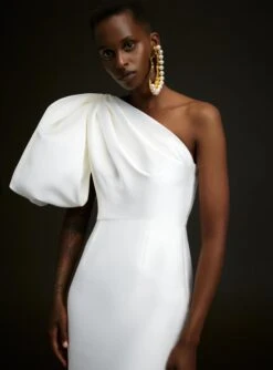 The Summer Maxi Dress In Cream -Solace Dress Shop 220714 SolaceLondon SS23 08 147 R1