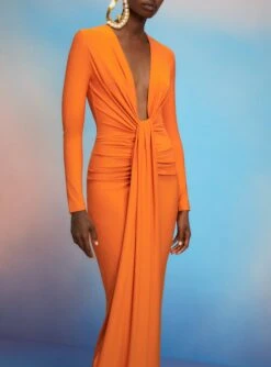 The Lorena Midi Dress In Apricot 7 The Lorena Midi Dress In Apricot -Solace Dress Shop 220714 SolaceLondon SS23 19 033 R1