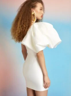 The Hayes Mini Dress In Cream -Solace Dress Shop 220715 SolaceLondon SS23 28 122 R1