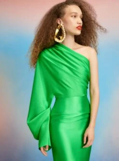 The Tessa Top In Green 7 The Tessa Top In Green -Solace Dress Shop 220715 SolaceLondon SS23 33 038 R1 4bbb49d2 e2fd 48bc 9c9f 7d37f06c41ca