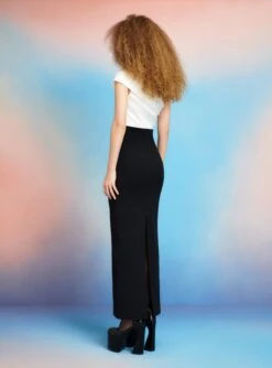 The Selia Maxi Dress In Cream & Black -Solace Dress Shop 220715 SolaceLondon SS23 34 118 R1