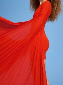 The Peyton Mini Dress In Red 7 The Peyton Mini Dress In Red -Solace Dress Shop 220718 SolaceLondon SS23 41 066 R1