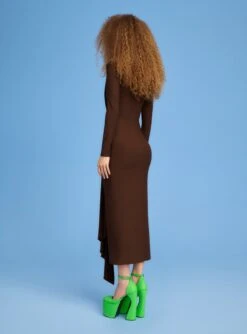 The Lorena Midi Dress In Mocha -Solace Dress Shop 220718 SolaceLondon SS23 46 080 R1