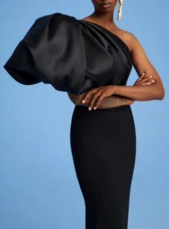 The Karli Maxi Dress In Black -Solace Dress Shop 220718 SolaceLondon SS23 48 028 R1