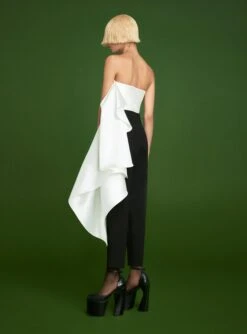 The Arlo Jumpsuit In Black & Cream -Solace Dress Shop 220915 SolaceLondon RS23 11 098 R1