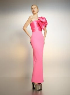 The Iyana Maxi Dress In Pink -Solace Dress Shop 221021 SolaceLondon PF23 34 064 R1