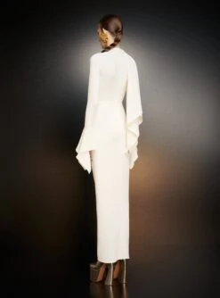 The Nella Maxi Dress In Cream 7 The Nella Maxi Dress In Cream -Solace Dress Shop 221024 SolaceLondon PF23 56 094 R1