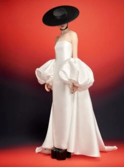 The Lea Maxi Dress In Cream -Solace Dress Shop 230309 SolaceLondon RS23 16 051 R1