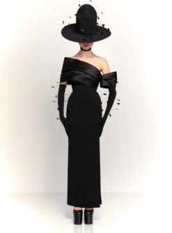 The Alexis Maxi Dress In Black -Solace Dress Shop 230309 SolaceLondon RS23 39 008 R1