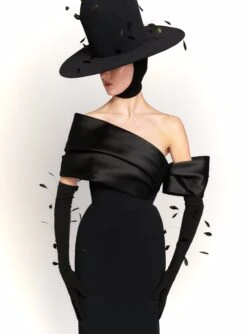 The Alexis Maxi Dress In Black -Solace Dress Shop 230309 SolaceLondon RS23 39 046 R1