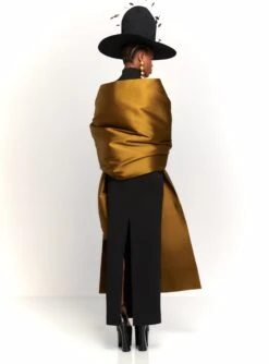 The Lyana Maxi Dress In Black And Gold -Solace Dress Shop 230309 SolaceLondon RS23 44 150 R2