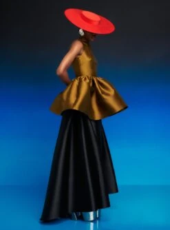 The Luciana Skirt In Black -Solace Dress Shop 230309 SolaceLondon RS23 51 054 R2