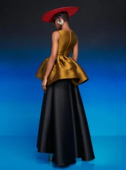 The Simona Top In Gold -Solace Dress Shop 230309 SolaceLondon RS23 51 105 R2 802d70df 19b7 4588 8d6f 088cb778d344