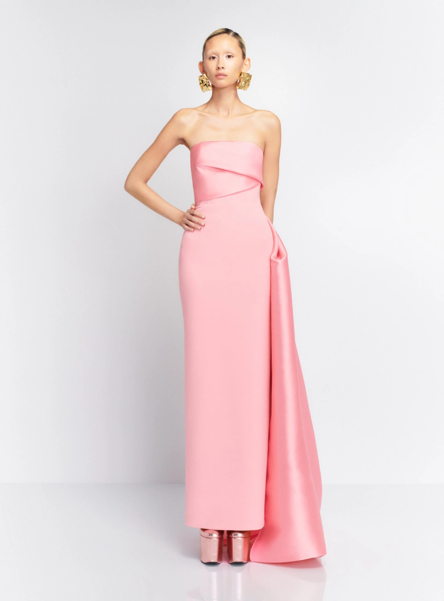 The Kinsley Maxi Dress In Powder Pink 3 The Kinsley Maxi Dress In Powder Pink