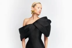 The Davina Maxi Dress In Black 7 The Davina Maxi Dress In Black -Solace Dress Shop 41 OS44006 DAVINA MAXI DRESS BLACK 086 R1