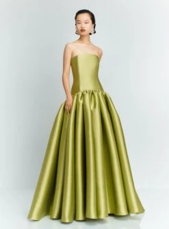The Cassias Maxi Dress In Pear Green