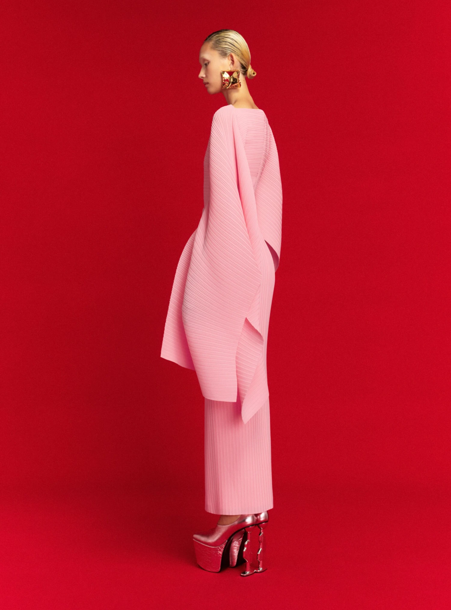 The Adami Maxi Dress In Powder Pink 5 The Adami Maxi Dress In Powder Pink - Image 3