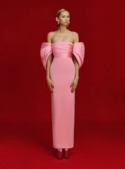 The Arla Maxi Dress In Soft Pink