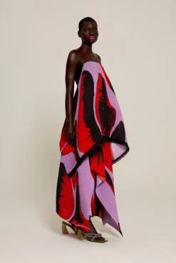 The Hester Dress In Newton Lilac -Solace Dress Shop solace london os1446a hester newton lilac front 1